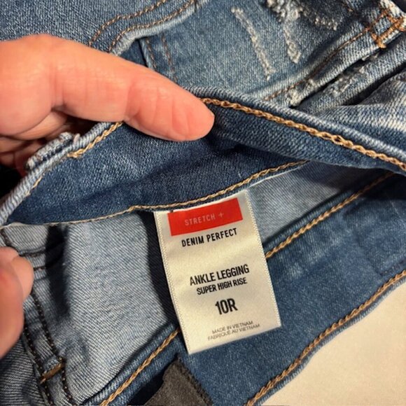 Express Super High Rise Ankle Leggings - Size 10R - Picture 11 of 11